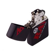 RAW x Zippo Windproof Lighter – Black Edition - Greenhut